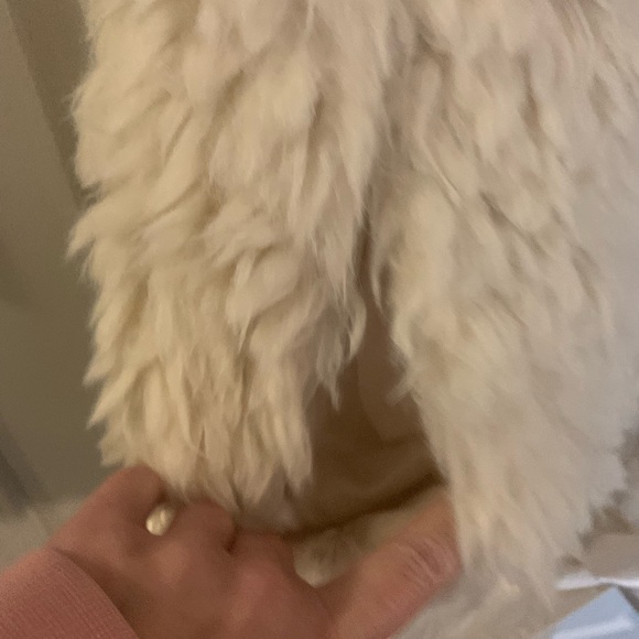 Womens Plus Faux Fur Sheepskin Soft Vest Ofd White 2X Maurice’s - Picture 3 of 10